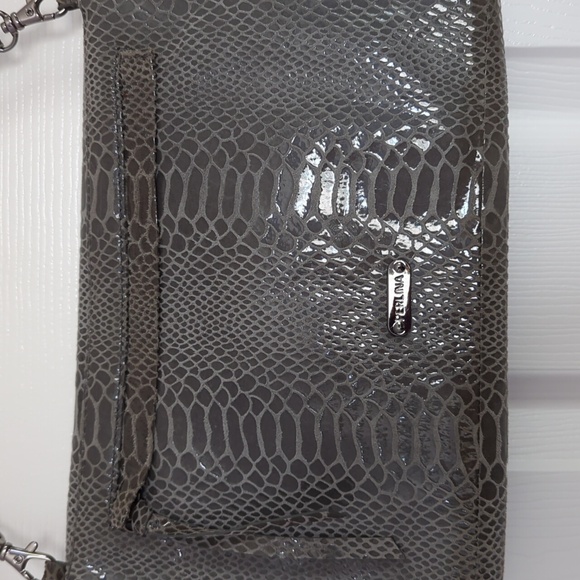 Perlina Leather Snakeskin Envelope Shoulder Bag Clutch - Picture 5 of 12